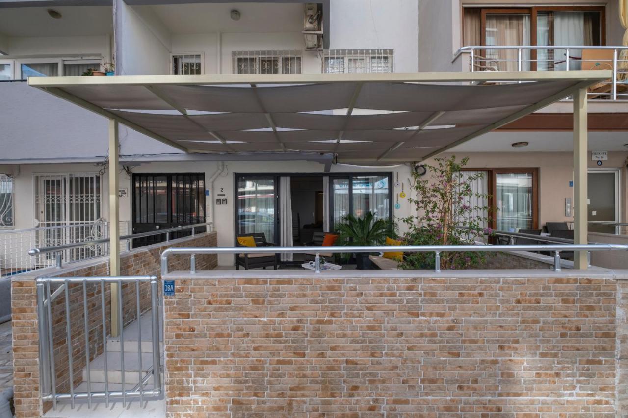 Ezgi'S Apartment With Terrace In Мармарис Экстерьер фото